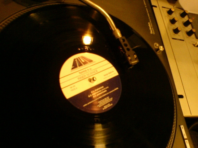 SN320151.jpg